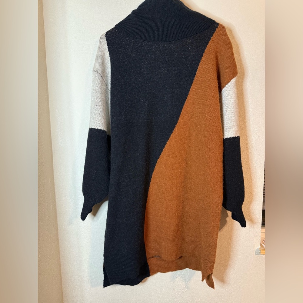 Blu Pepper Tri-Tone Cowl Neck Sweater